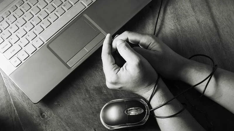 اعتیاد به اینترنت